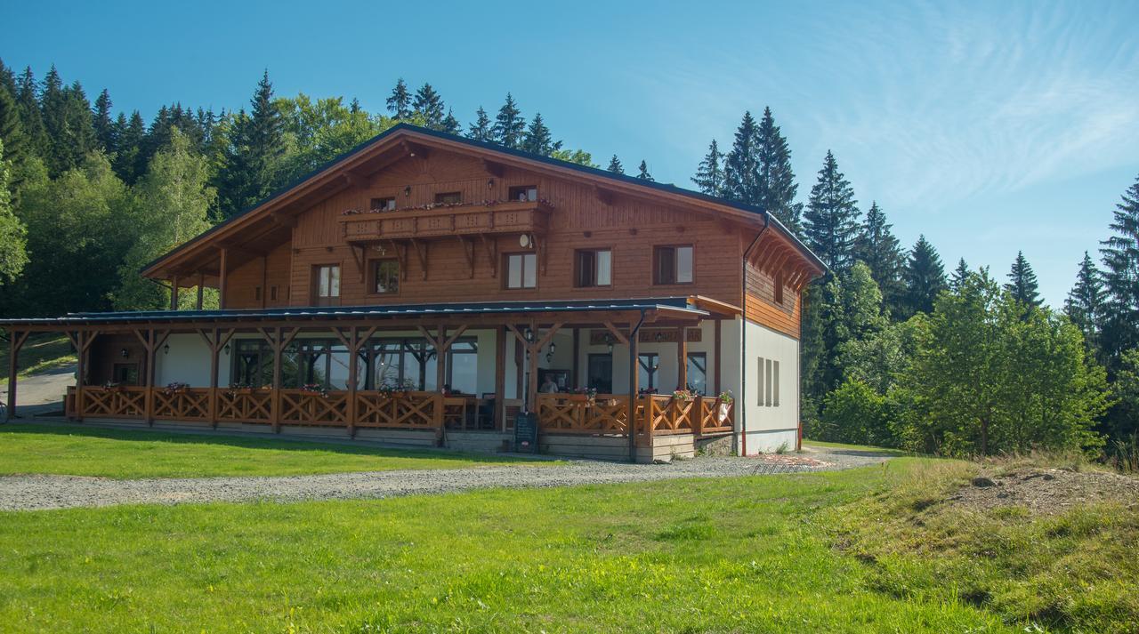 Wellness Aparthotel Martinak Horní Bečva Buitenkant foto